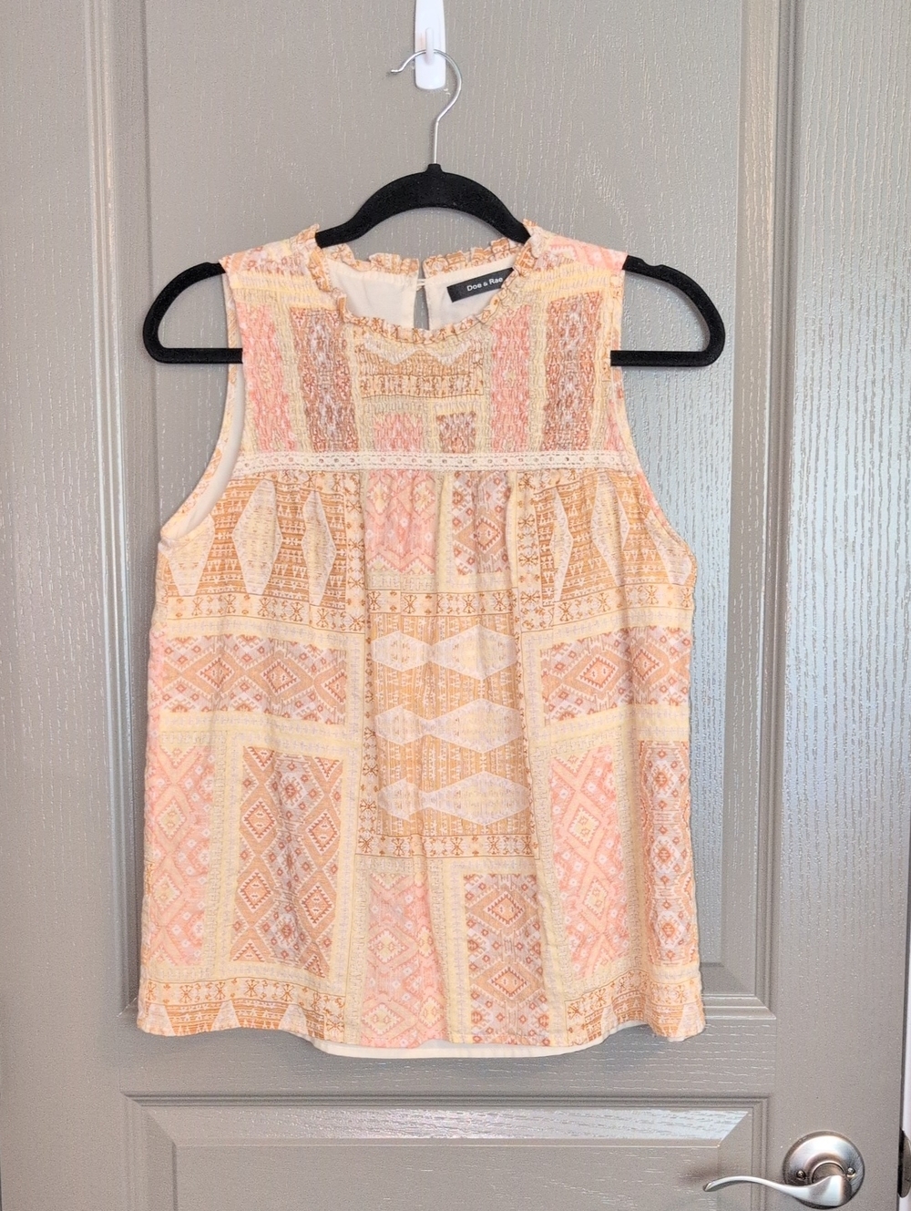 Sleeveless Patchwork Print Top in Peach